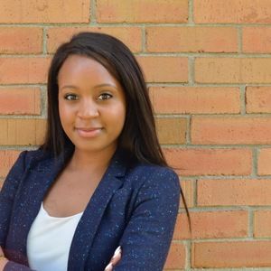 Meet your Posher, Nina